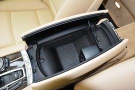 2014款宝马730Li臻享型
