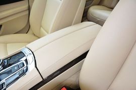2014款宝马730Li臻享型