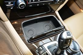 2014款宝马730Li臻享型