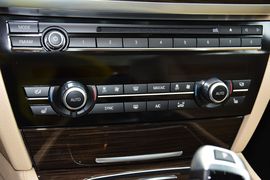 2014款宝马730Li臻享型