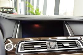 2014款宝马730Li臻享型