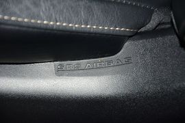2015款丰田RAV4