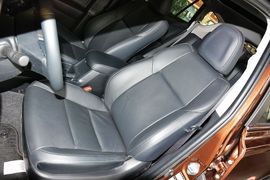 2015款丰田RAV4