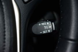 2015款丰田RAV4