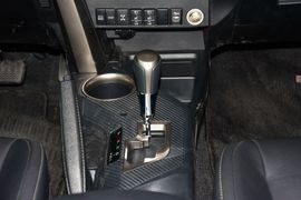 2015款丰田RAV4