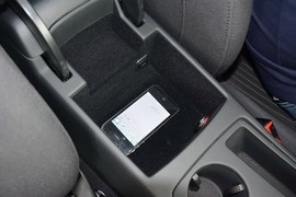 2015款奥迪A4L