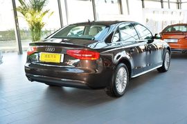 2015款奥迪A4L