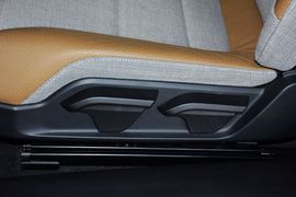 2014款宝马i3增程式混合动力版