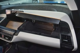 2014款宝马i3增程式混合动力版