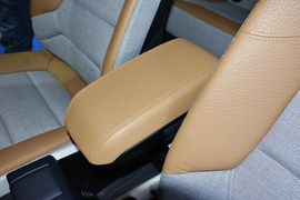 2014款宝马i3增程式混合动力版