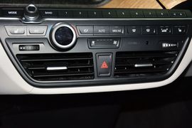 2014款宝马i3增程式混合动力版