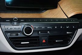 2014款宝马i3增程式混合动力版