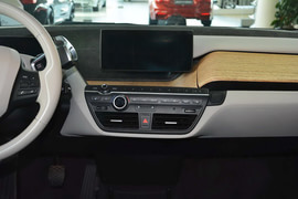 2014款宝马i3增程式混合动力版