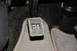 2012款福特锐界2.0T精锐天窗版