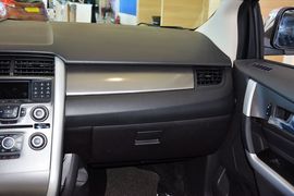 2012款福特锐界2.0T精锐天窗版