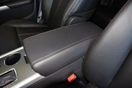 2012款福特锐界2.0T精锐天窗版