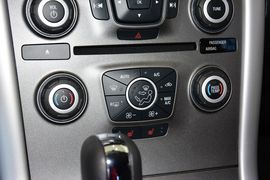 2012款福特锐界2.0T精锐天窗版