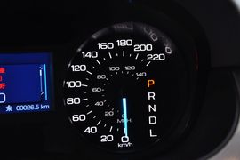 2012款福特锐界2.0T精锐天窗版