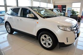 2012款福特锐界2.0T精锐天窗版