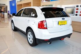 2012款福特锐界2.0T精锐天窗版