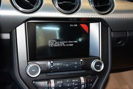 2015款福特MUSTANG