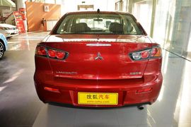2013款三菱翼神1.8L手动舒适时尚版