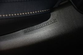 2015款丰田RAV4