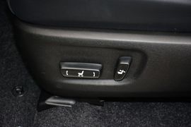 2015款丰田RAV4
