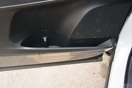 2015款丰田RAV4