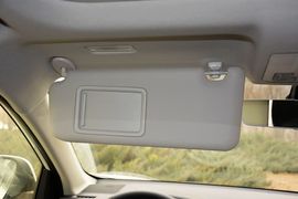 2015款丰田RAV4