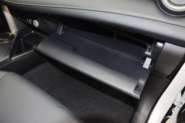 2015款丰田RAV4
