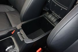 2015款丰田RAV4