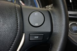 2015款丰田RAV4