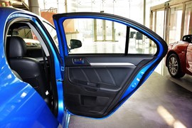 2015款三菱翼神1.8L
