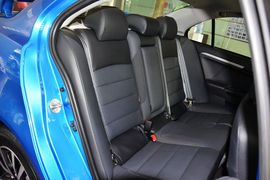 2015款三菱翼神1.8L
