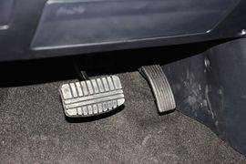 2015款三菱翼神1.8L