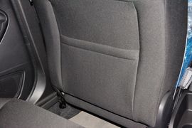 2013款福特嘉年华两厢1.5L自动时尚型