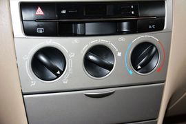2013款丰田花冠EX