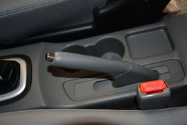 2014款东风风度帅客1.5L手动标准型7座国IV+OBD