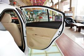 2014款丰田威驰1.3L自动型尚版