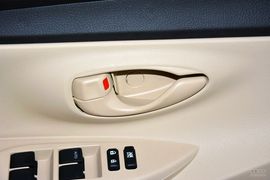 2014款丰田威驰1.3L自动型尚版