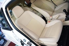 2014款丰田威驰1.3L自动型尚版