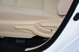 2014款丰田威驰1.3L自动型尚版