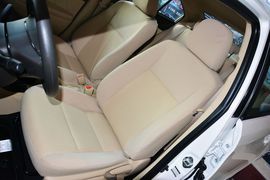 2014款丰田威驰1.3L自动型尚版