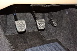 2014款丰田威驰1.3L自动型尚版