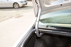 2015款东南V3菱悦1.5L手动幸福版