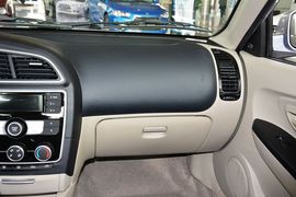 2015款东南V3菱悦1.5L手动幸福版