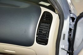 2015款东南V3菱悦1.5L手动幸福版