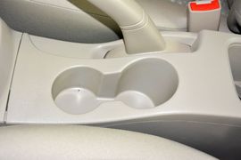 2015款东南V3菱悦1.5L手动幸福版