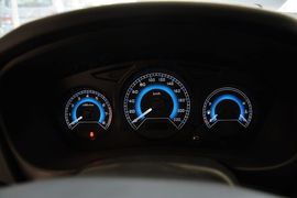 2015款东南V3菱悦1.5L手动幸福版